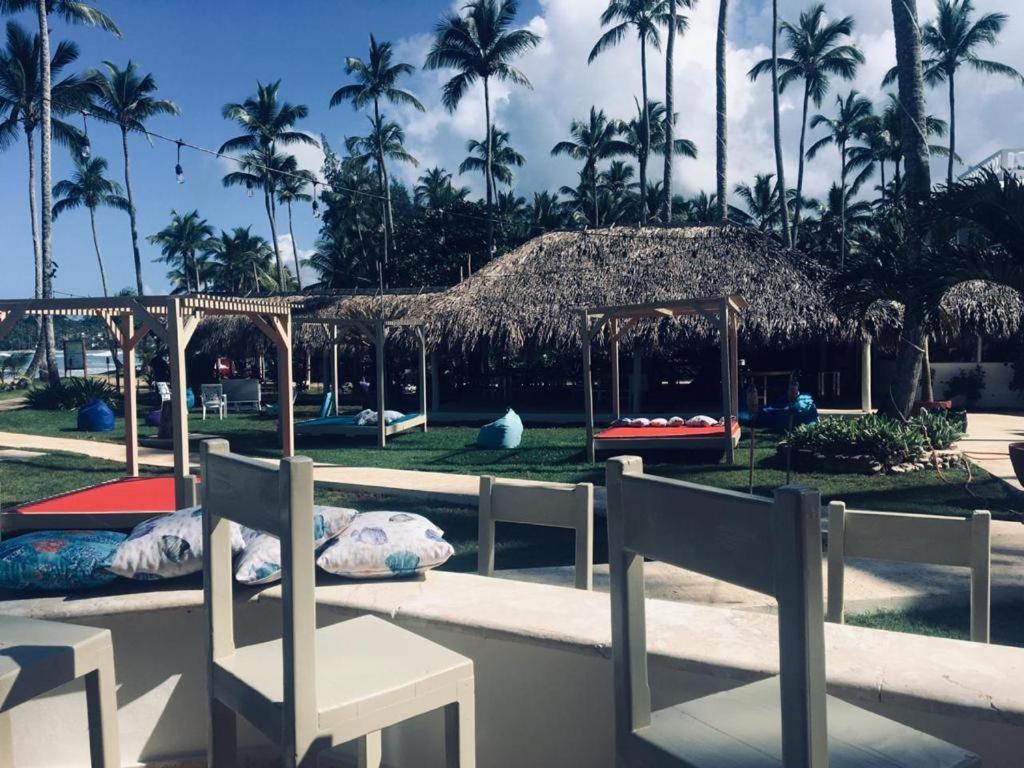 Hotel Bahia Punta Bonita Лас Терренас Экстерьер фото