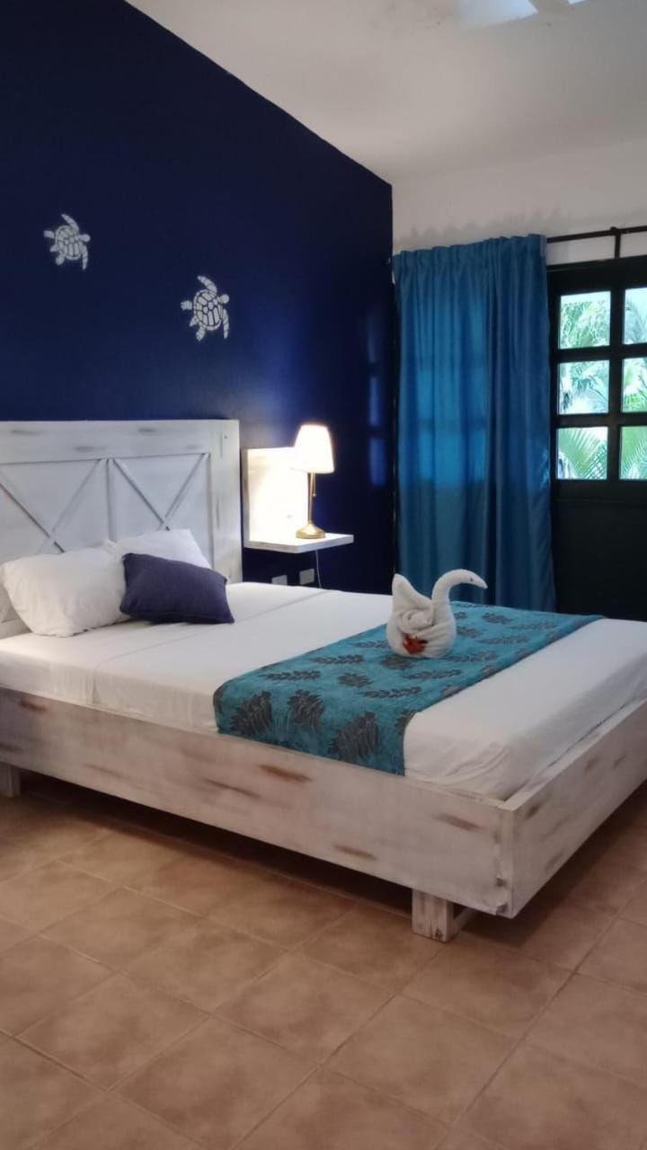 Hotel Bahia Punta Bonita Лас Терренас Экстерьер фото