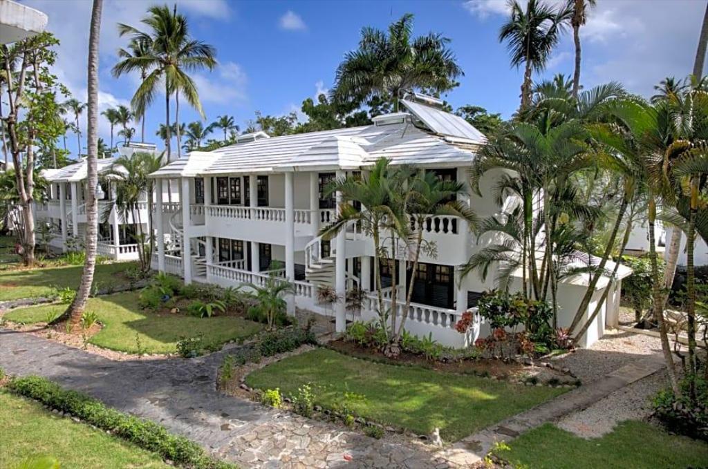 Hotel Bahia Punta Bonita Лас Терренас Экстерьер фото
